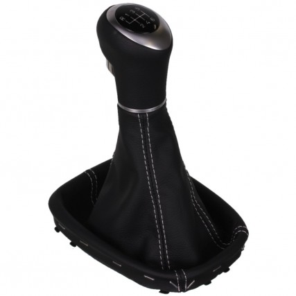 vista inferior del marco de la funda Opel Corsa D E Adam