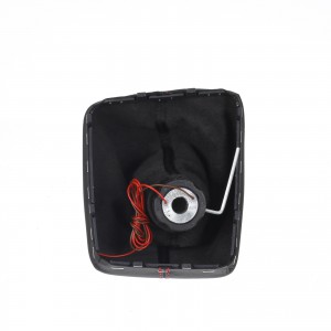 VW Golf 7 MK7 GTI, GTD, R Modelle (2008-2020) cuffia del cambio vista dal basso con cavo